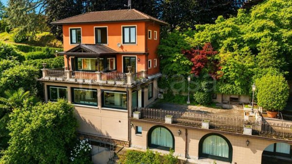 casa indipendente in vendita a Meina