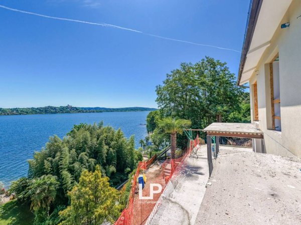 casa indipendente in vendita a Meina