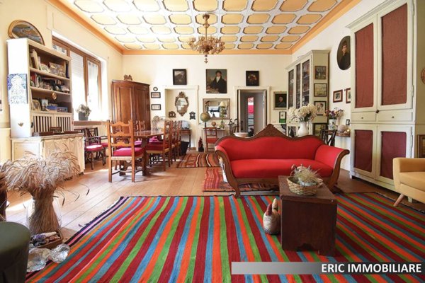 casa indipendente in vendita a Mezzomerico