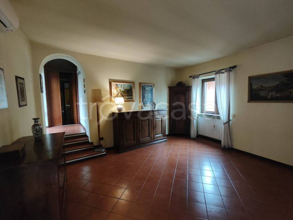appartamento in vendita a Mezzomerico