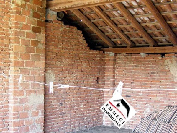 casa indipendente in vendita a Mezzomerico