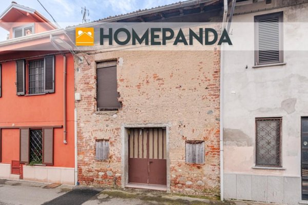 casa indipendente in vendita a Mezzomerico