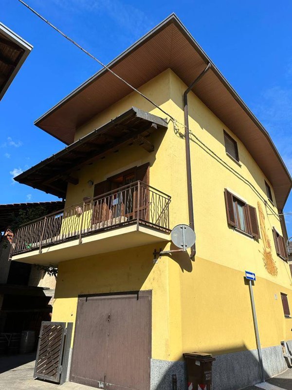 appartamento in vendita a Mezzomerico