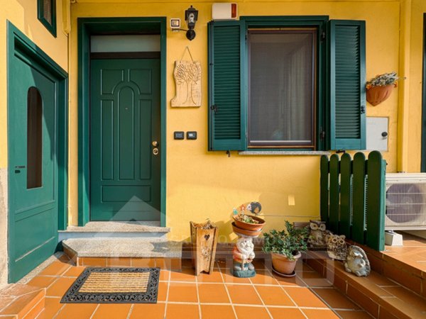 appartamento in vendita a Mezzomerico