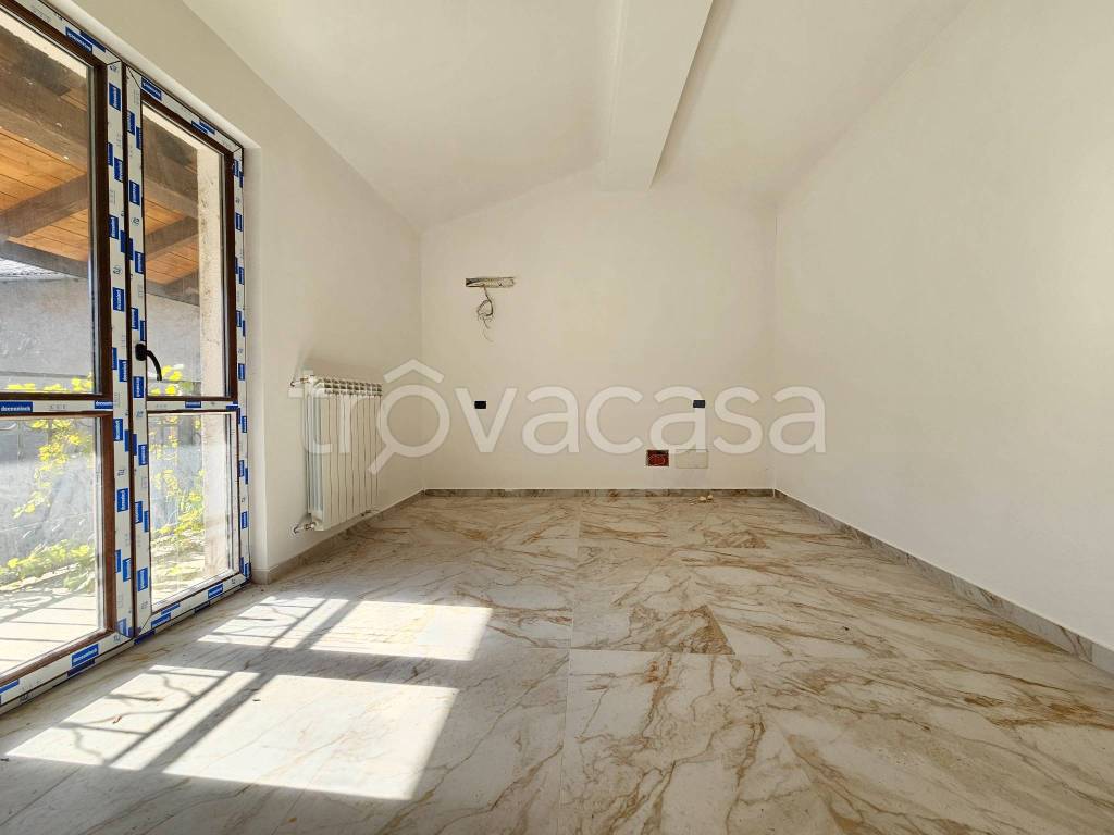 appartamento in vendita a Mezzomerico