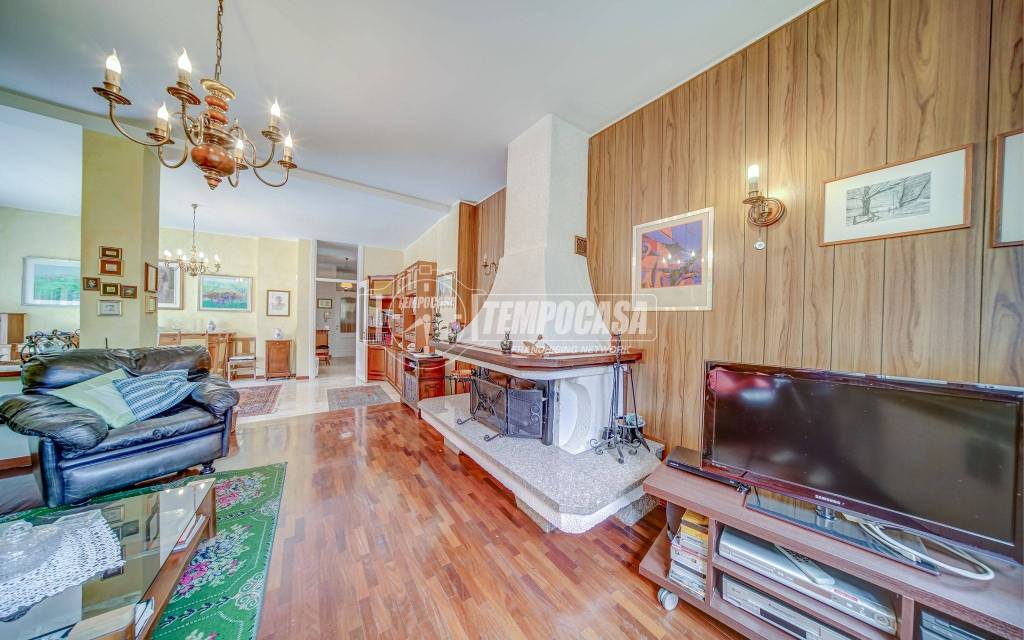 appartamento in vendita a Mezzomerico