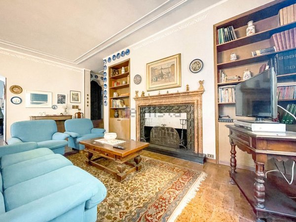 casa indipendente in vendita a Mezzomerico