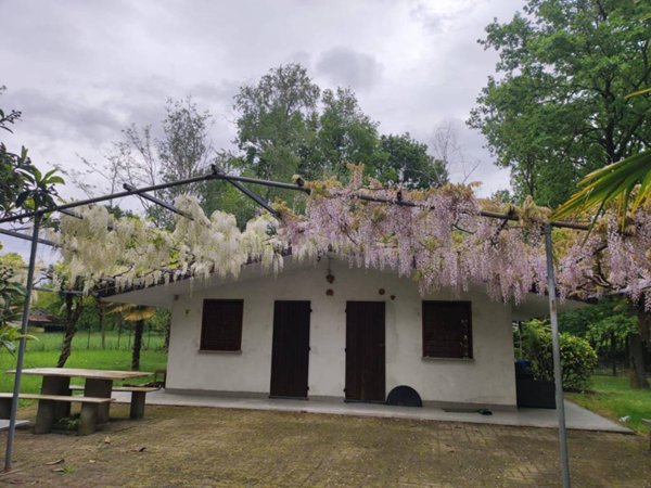 casa indipendente in vendita a Mezzomerico