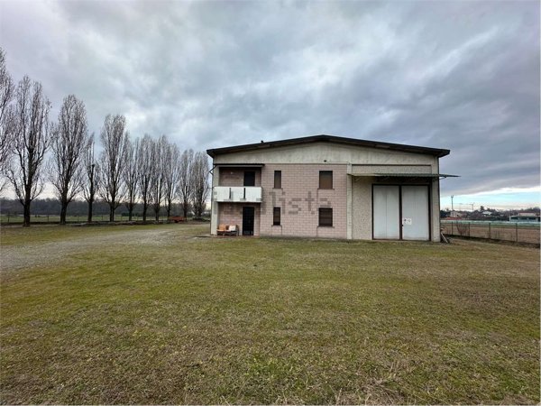 appartamento in vendita a Mezzomerico
