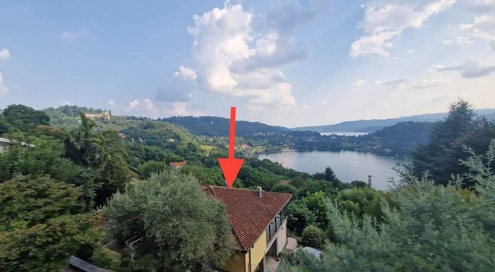 casa indipendente in vendita a Miasino in zona Carcegna