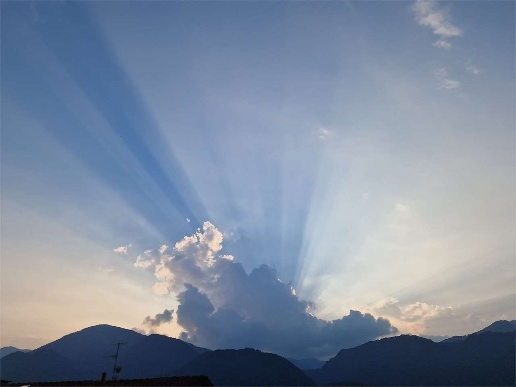 casa indipendente in vendita a Miasino in zona Carcegna