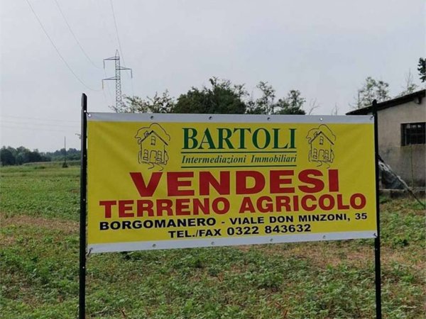 terreno agricolo in vendita a Momo