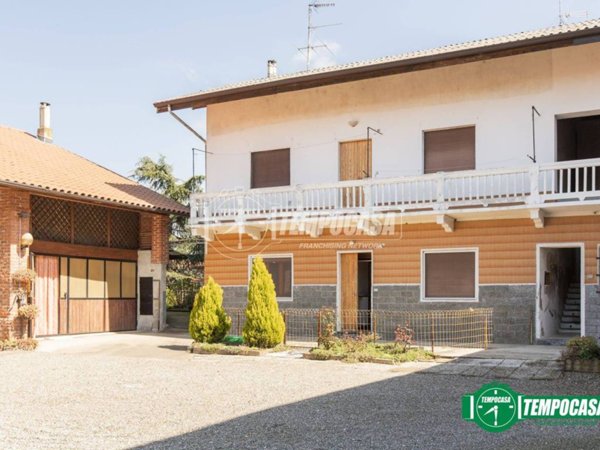 appartamento in vendita a Momo