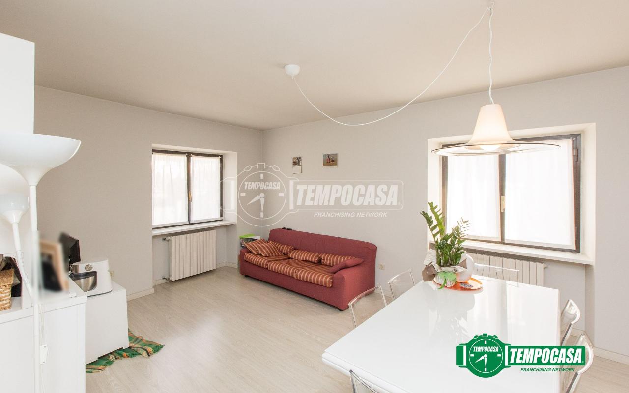 appartamento in vendita a Momo