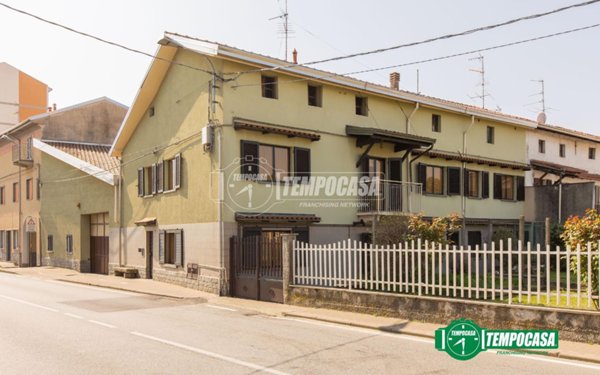appartamento in vendita a Momo