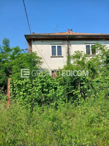 casa indipendente in vendita a Momo