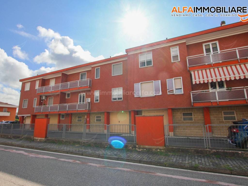 appartamento in vendita a Momo