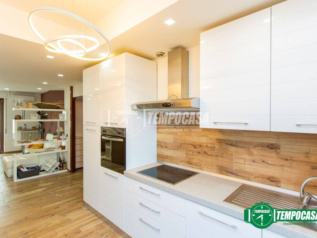 appartamento in vendita a Momo