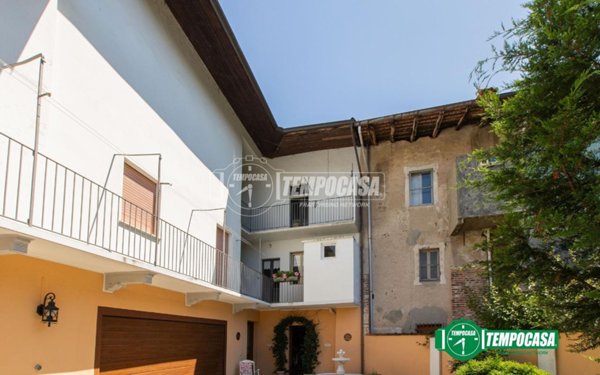 appartamento in vendita a Momo