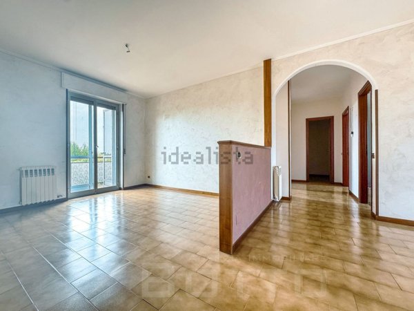 appartamento in vendita a Momo