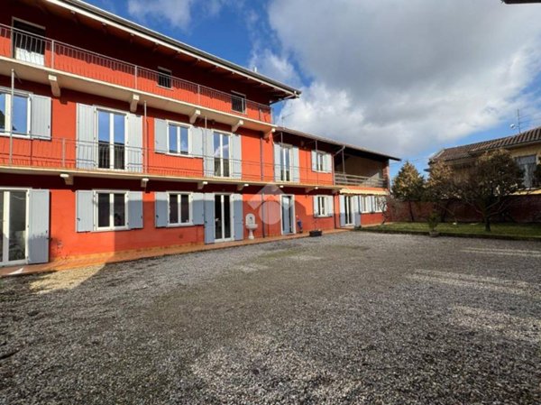 casa indipendente in vendita a Momo