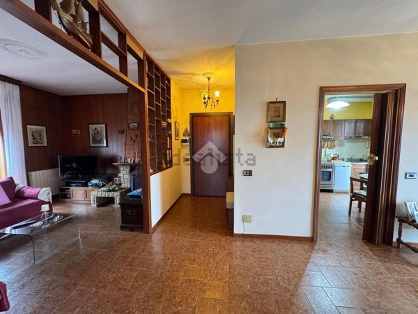 appartamento in vendita a Momo