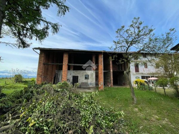 appartamento in vendita a Momo