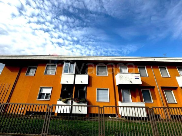 appartamento in vendita a Momo