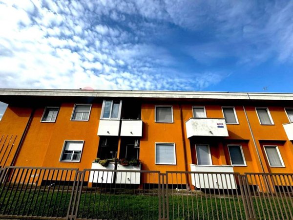 appartamento in vendita a Momo