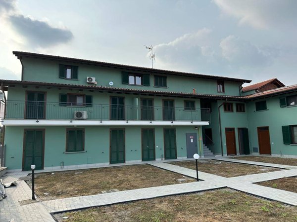 appartamento in vendita a Momo