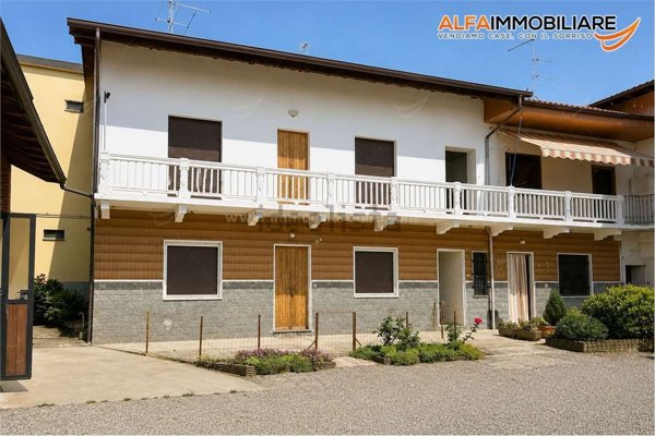 appartamento in vendita a Momo