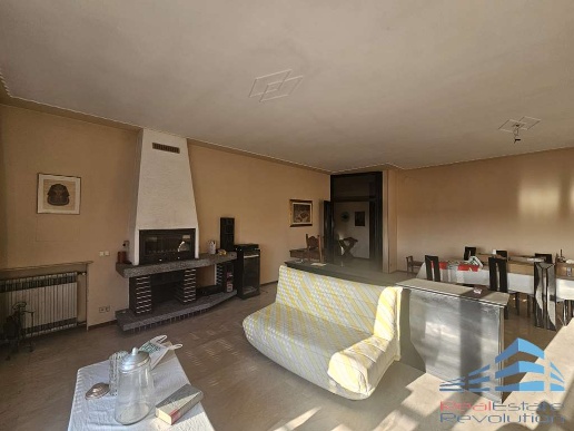 casa indipendente in vendita a Momo