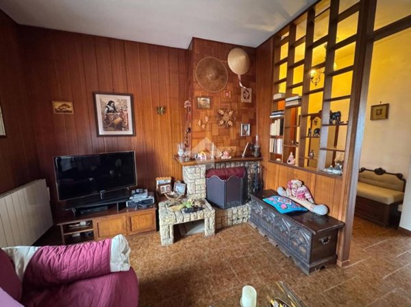 appartamento in vendita a Momo