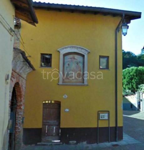ufficio in vendita a Nebbiuno