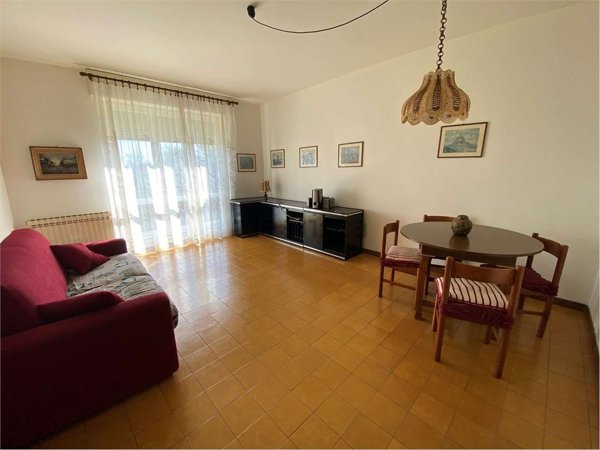 appartamento in vendita a Nebbiuno