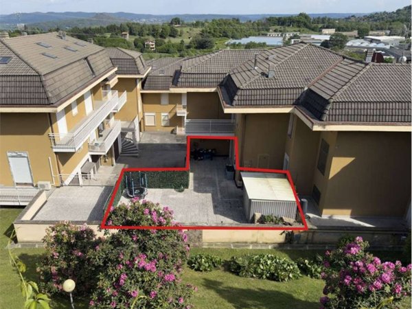appartamento in vendita a Nebbiuno