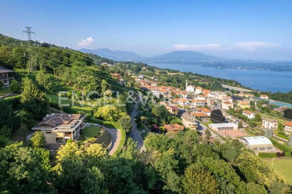 casa indipendente in vendita a Nebbiuno