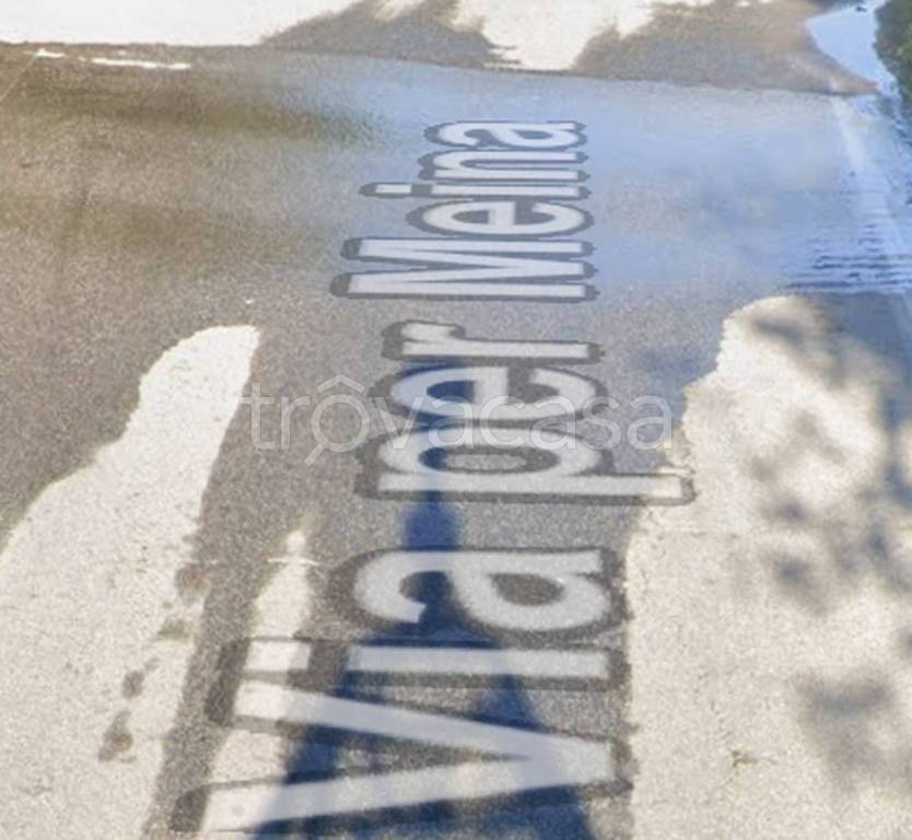 locale commerciale in vendita a Nebbiuno