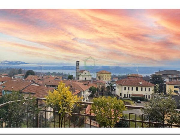 appartamento in vendita a Nebbiuno