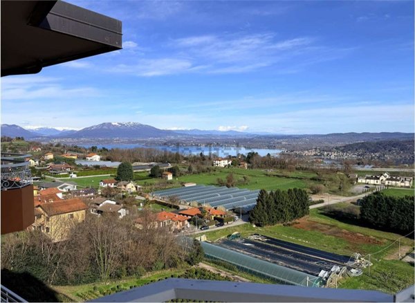 appartamento in vendita a Nebbiuno