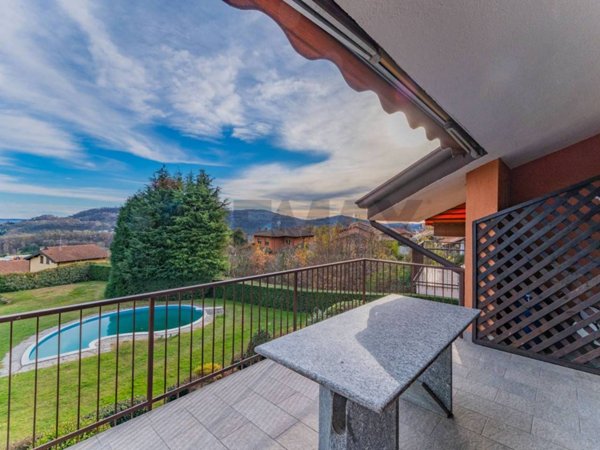 appartamento in vendita a Nebbiuno