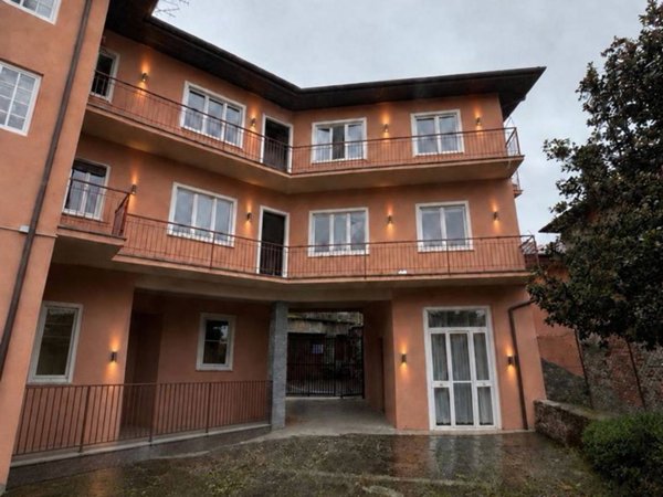 appartamento in vendita a Nebbiuno