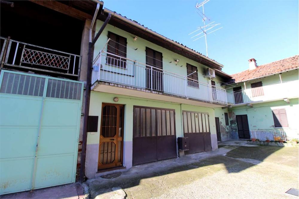 casa indipendente in vendita a Nibbiola