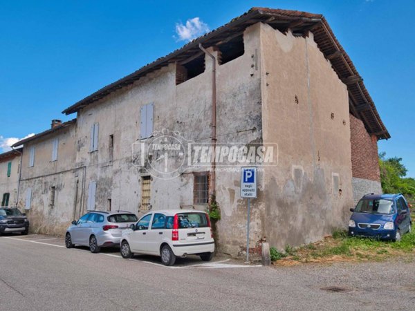 casa indipendente in vendita a Nibbiola