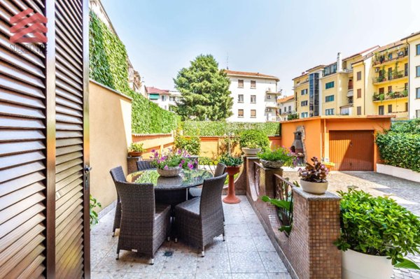 casa indipendente in vendita a Novara in zona zona San Martino