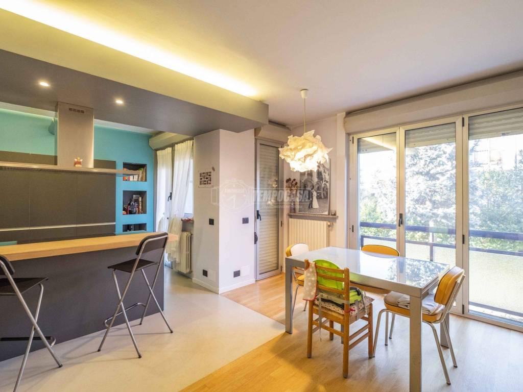 casa indipendente a Novara in zona zona Cittadella - Villaggio Dalmazia
