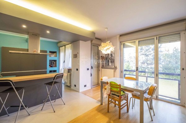 casa indipendente a Novara in zona zona Cittadella - Villaggio Dalmazia