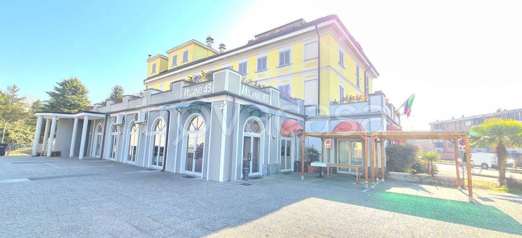 negozio in vendita a Novara in zona zona Sant'Agabio