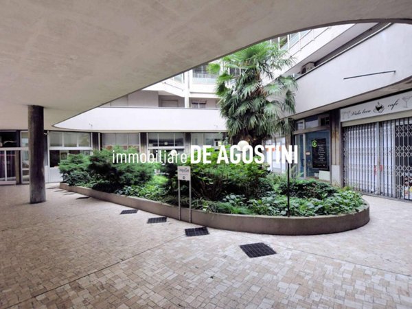 appartamento in vendita a Novara in zona Centro Città