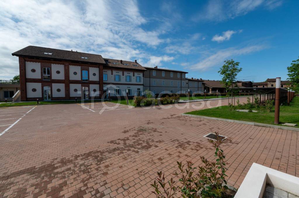 appartamento in vendita a Novara in zona Zona Santa Rita